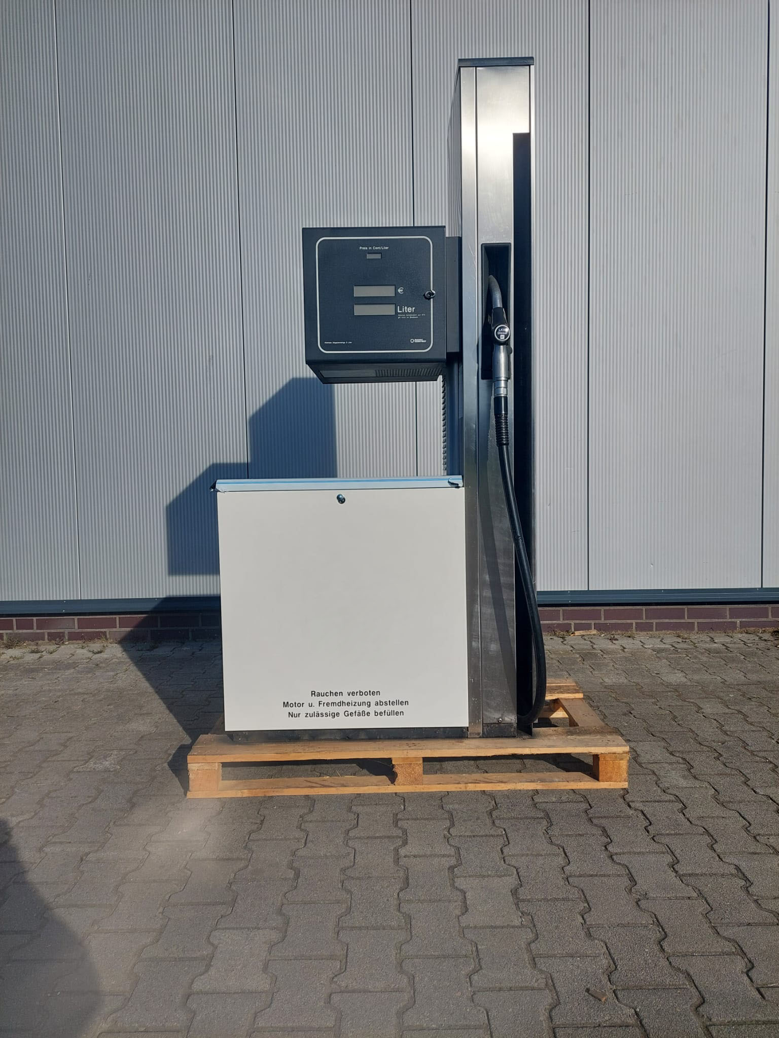 Zapfsäule SK700 2-1-2 Zapfsäule SK700 2-1-2